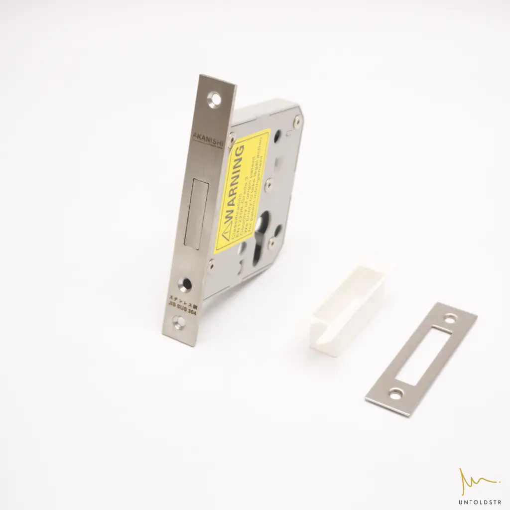 Hidden Door Lock Case - SL06.webp
