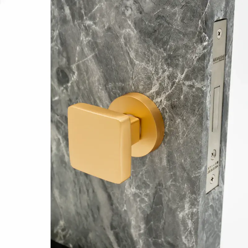 MATTE GOLDG03.webp