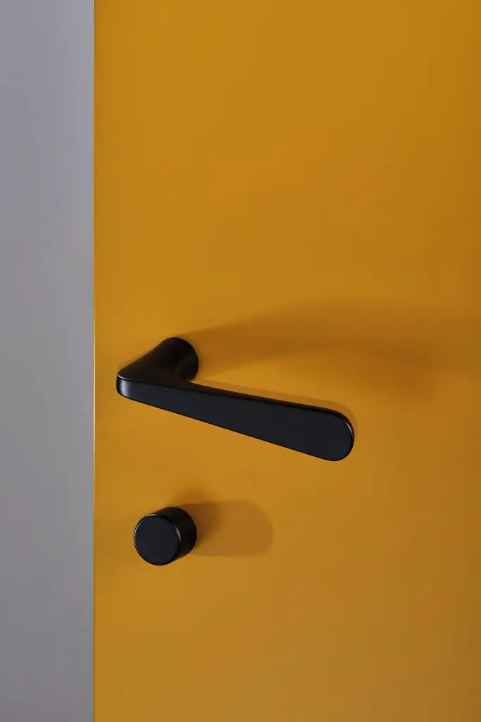 Nuda handle mod. Pepe with Punto privacy set Etna black.webp