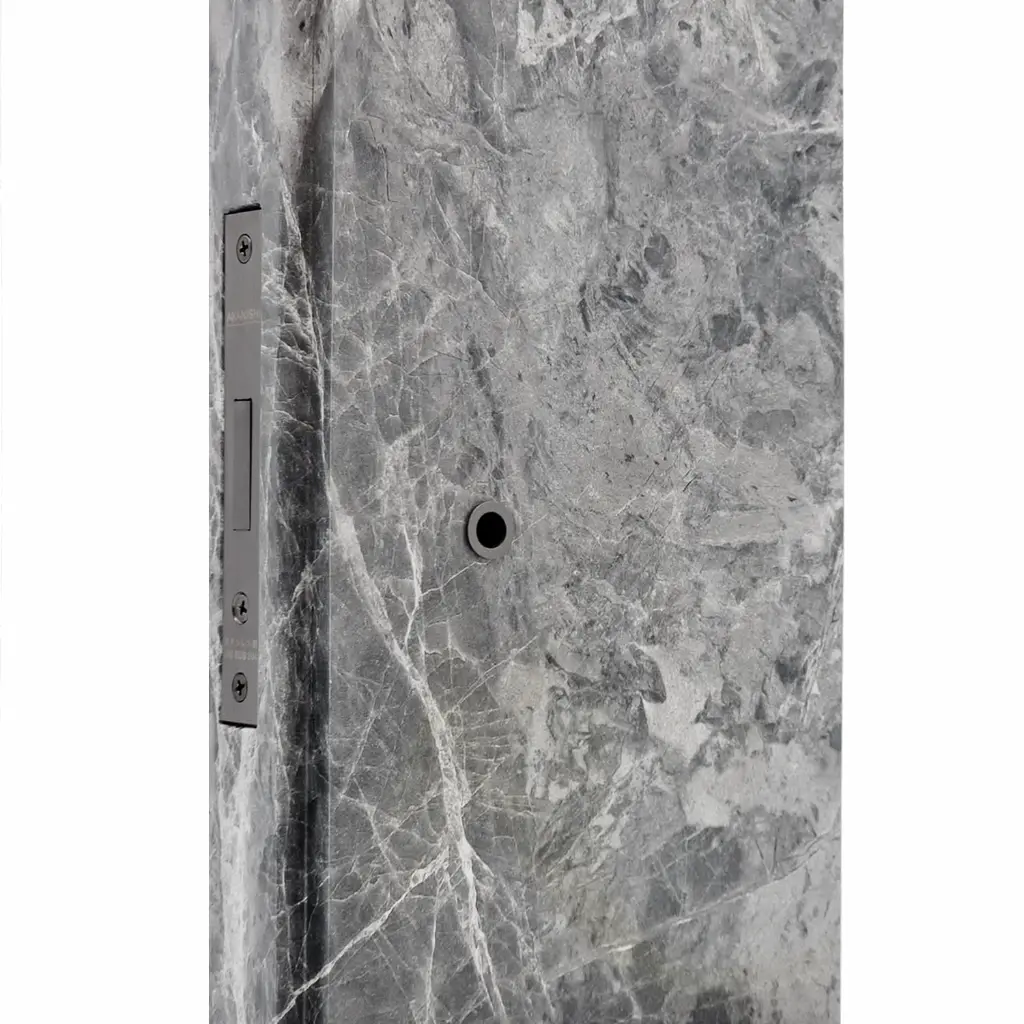 RD01G03a_f9f5ec87-ed79-4f38-89c5-bfff56ff6c2b (1).webp