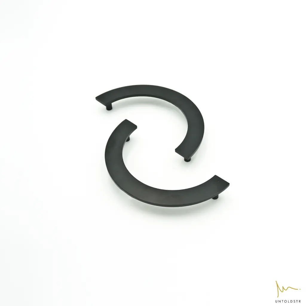 luna b01 3.webp