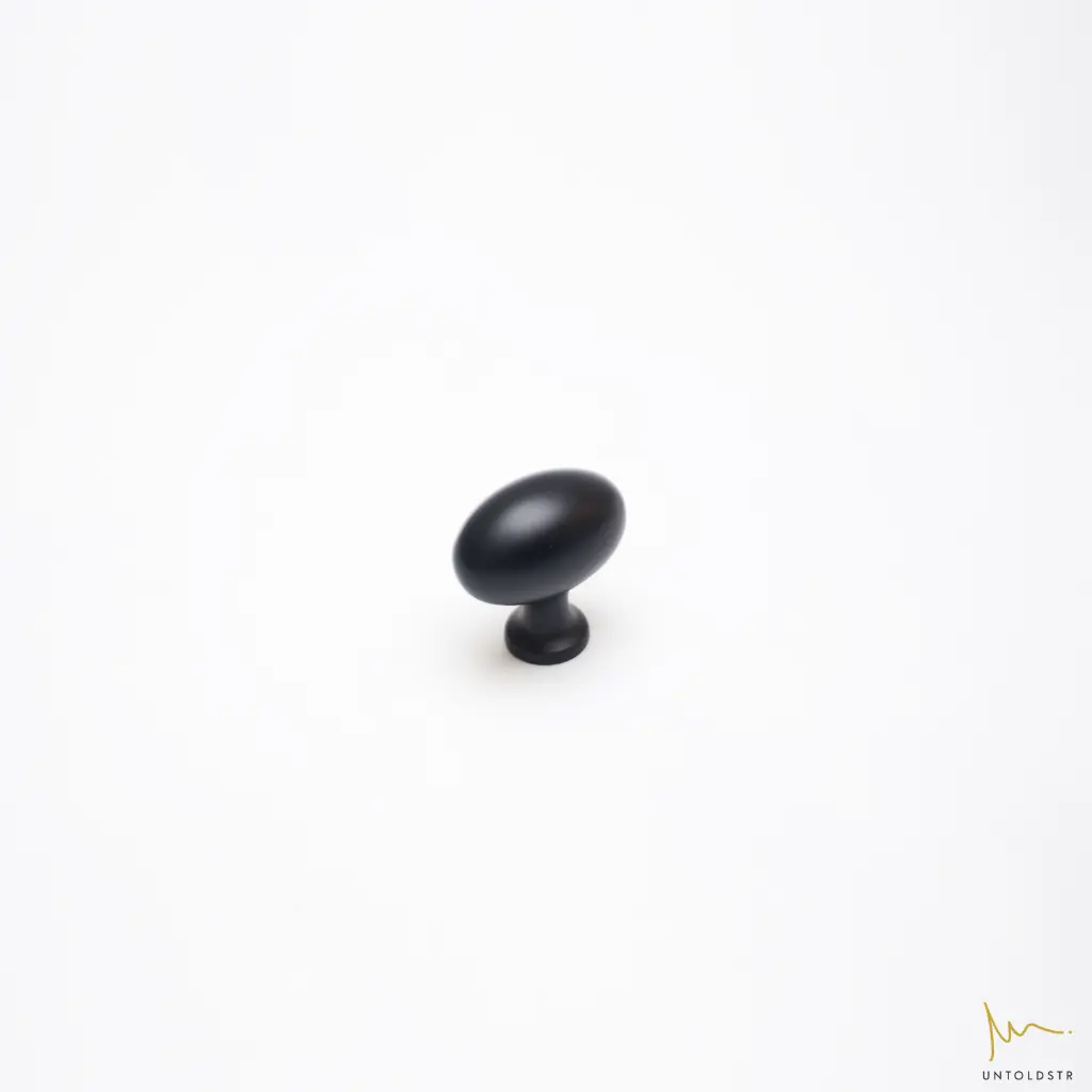 OVAL B01.webp