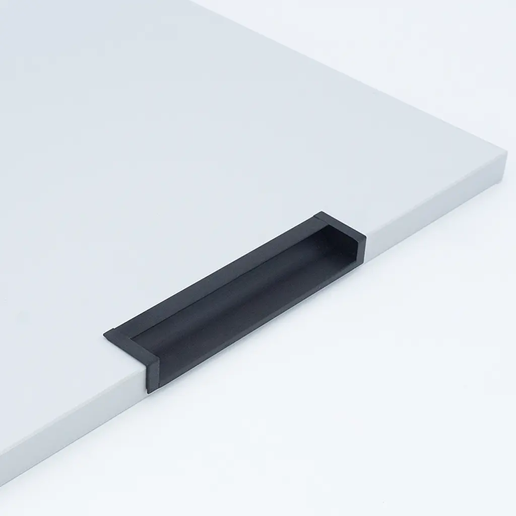 B01 RCS005 - 03.webp