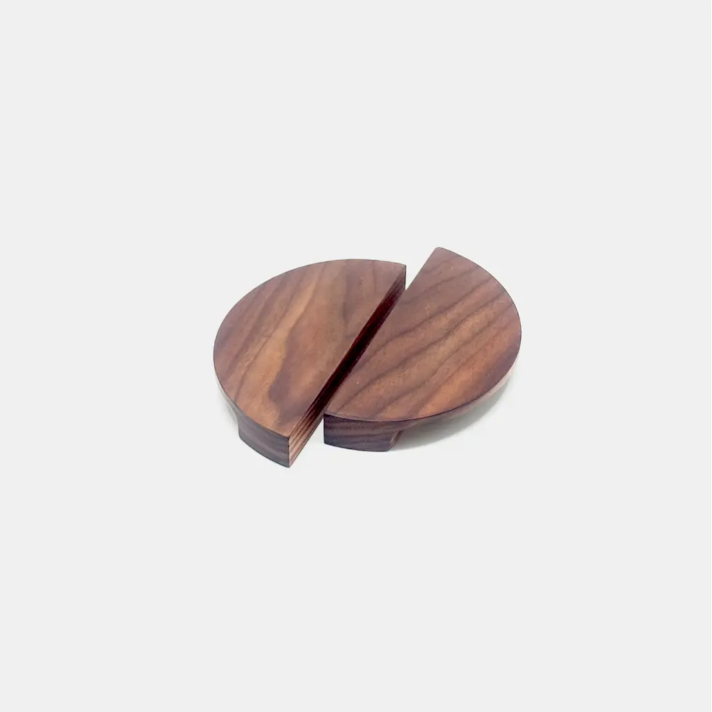 Hera Walnut2.webp