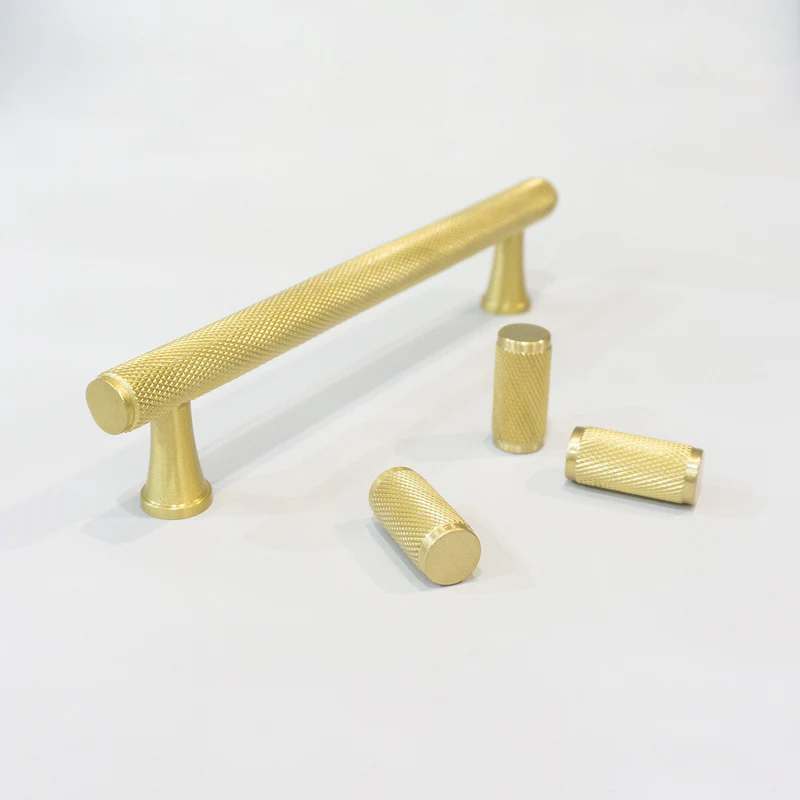 KNURLED WELLINGTON