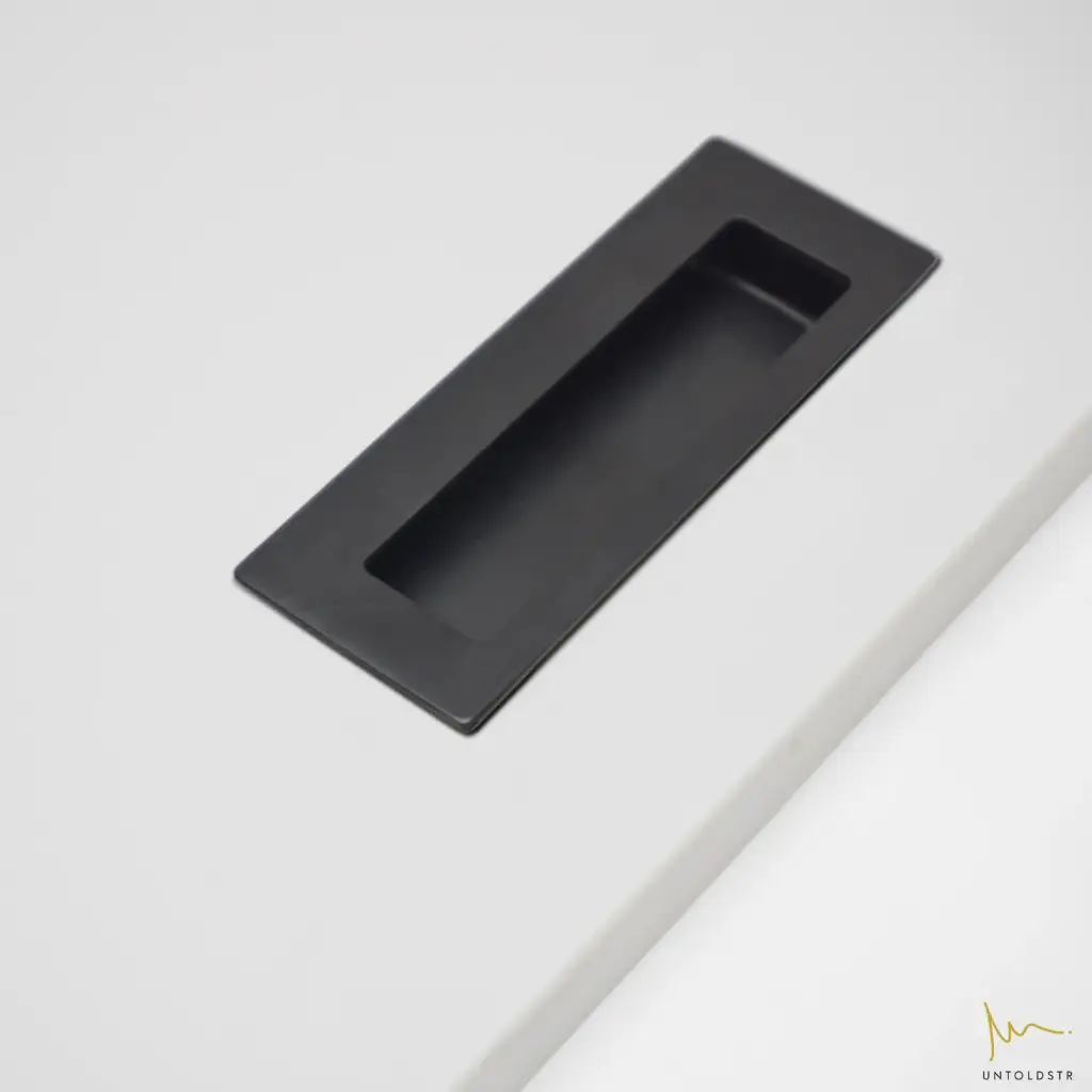 RCS028 - RECESSED PULL L115MM