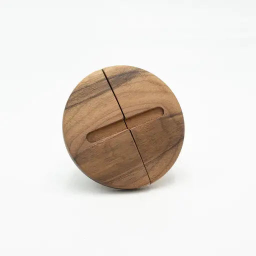 METÀ MINUS