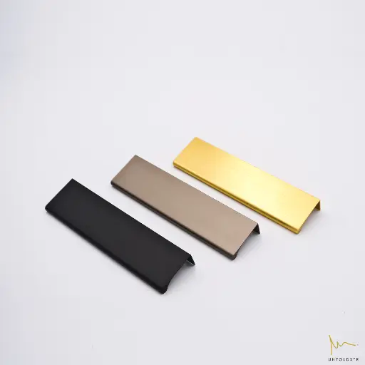 SLEEK BAR